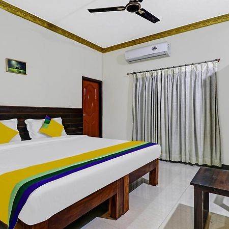 Lee Comfort Kushalnagar Luaran gambar