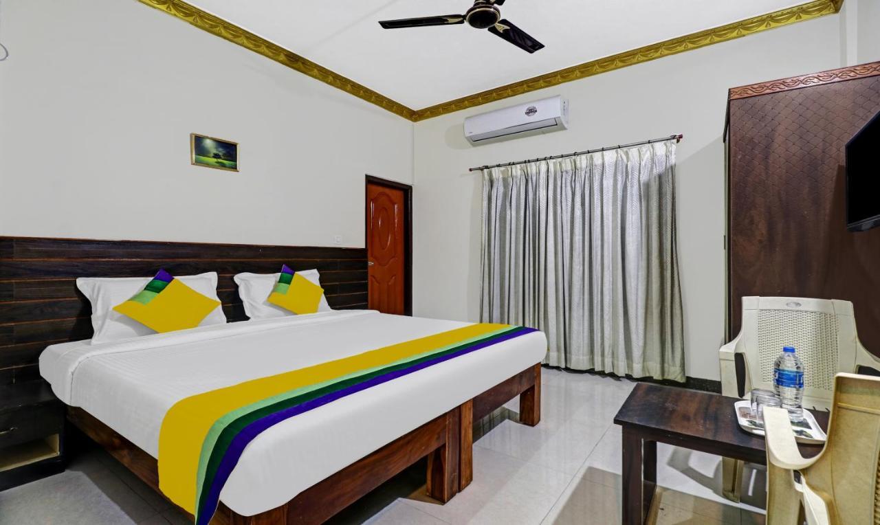 Lee Comfort Kushalnagar Luaran gambar